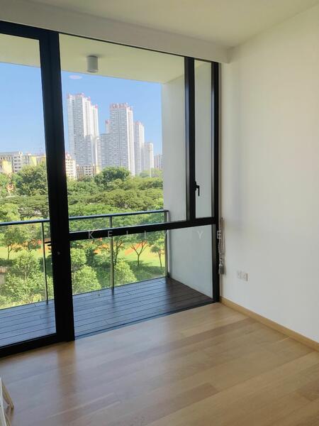 The Crest, 103 Prince Charles Crescent, 2 Bedrooms, 797 sqft, Condominium For Rent, by Kelly Ye, 21331797 - PropertyGuru.com.sg