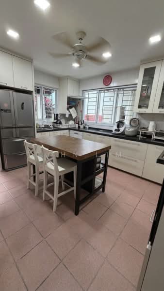 Goldhill Gardens, Goldhill Drive, 4 Bedrooms, 3,300 sqft, Terraced House For Rent, by John Lim, 21335032 - PropertyGuru.com.sg