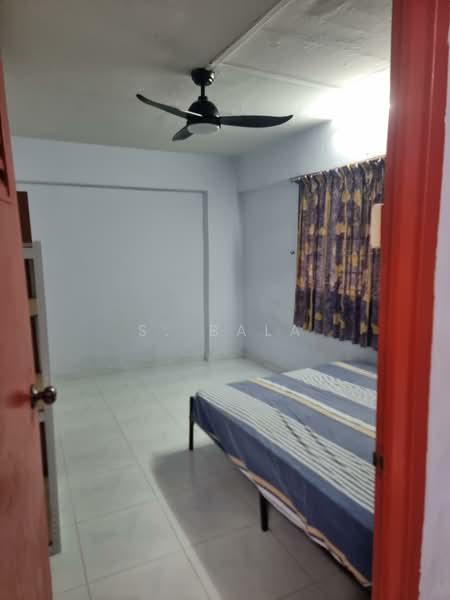 239 Bukit Batok East Avenue 5, 239 Bukit Batok East Avenue 5, 2 Bedrooms, 721 sqft, HDB Flat For Rent, by S. Bala, 21335203 - PropertyGuru.com.sg