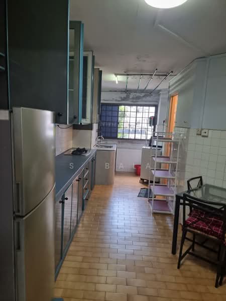 239 Bukit Batok East Avenue 5, 239 Bukit Batok East Avenue 5, 2 Bedrooms, 721 sqft, HDB Flat For Rent, by S. Bala, 21335203 - PropertyGuru.com.sg