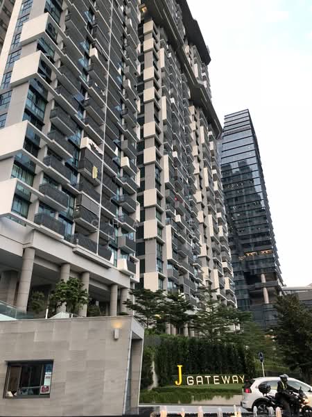 J Gateway, 6 Gateway Drive, 1 Bedroom, 527 sqft, Condominium For Rent, by Charles Huang, 21335495 - PropertyGuru.com.sg