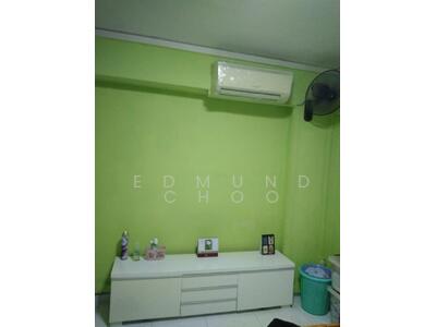 For Rent - 580 Hougang Avenue 4