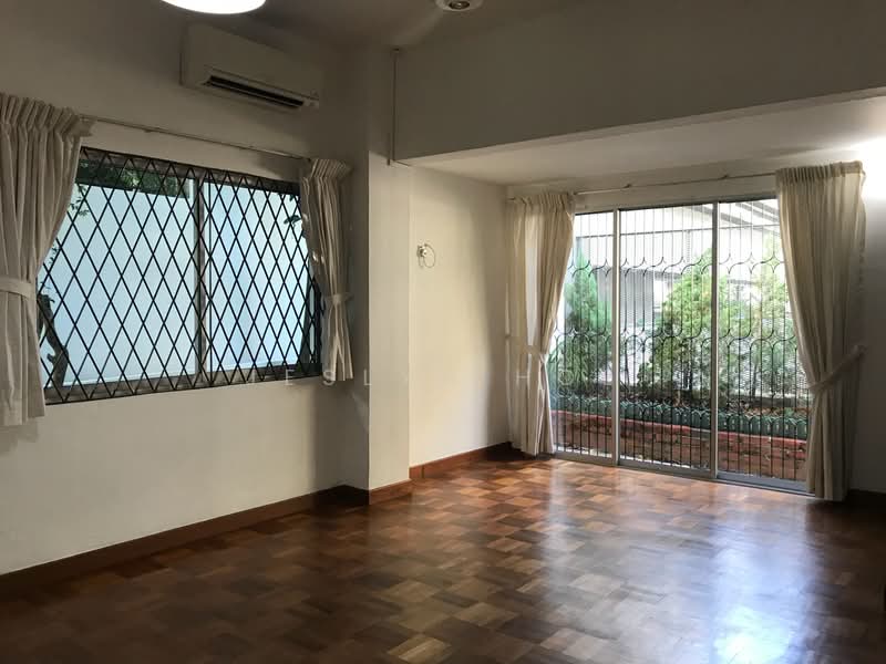 Single Storey Bungalow at Chestnut Crescent, Chestnut Crescent, 3 Bedrooms, 2,500 sqft, Bungalow House For Rent, by Jeslyn Hoe, 21339340 - PropertyGuru.com.sg