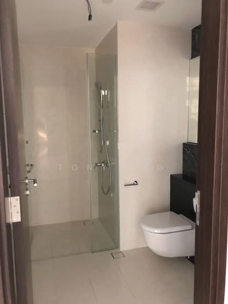 Eon Shenton, 70 Shenton Way, 1,033 sqft, Office For Rent, by Tony Ong, 21343084 - CommercialGuru.com.sg