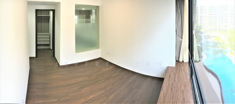 D'Nest, 145 Pasir Ris Grove, 4 Bedrooms, 1,432 sqft, Condominium For Rent, by Jeffrey Tang, 21345484 - Master Bedroom. Bigger than in pictures. Please take a look in virtual tour - PropertyGuru.com.sg