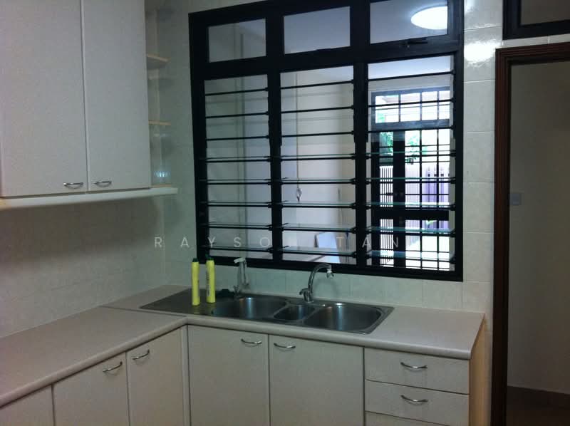 Saraca Gardens, Saraca Walk, 4 Bedrooms, 2,000 sqft, Terraced House For Rent, by Rayson Tan, 21345528 - PropertyGuru.com.sg