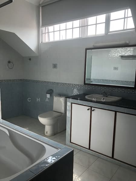 Kingswear Ave, , 6 Bedrooms, 3,800 sqft, Terraced House For Rent, by Charlee Ng, 21346005 - PropertyGuru.com.sg