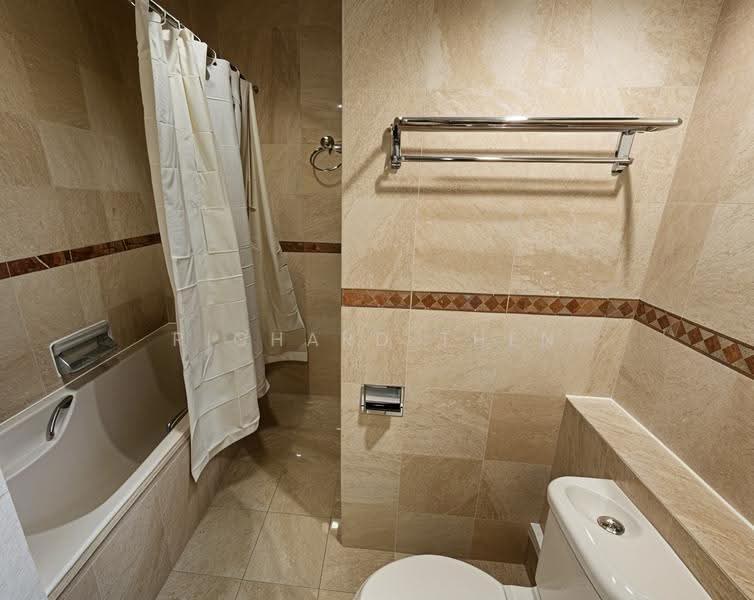 Leonie Condotel, 2 Leonie Hill Road, Orchard / River Valley, 4 Bedrooms, 2,722 sqft, Condominium For Rent, by Richard Then, 21349278 - Bathroom - PropertyGuru.com.sg
