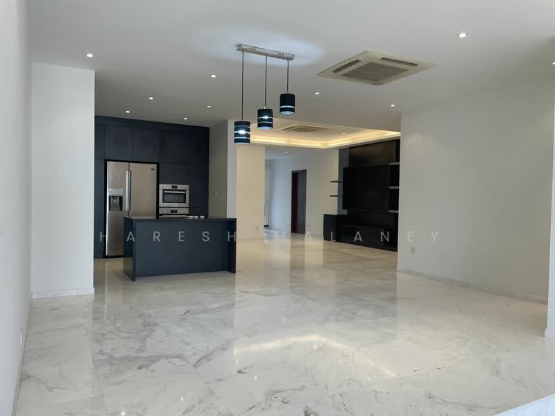 Regency Park, 11 Nathan Road, 4 Bedrooms, 3,650 sqft, Condominium For Rent, by Haresh Malaney, 21352395 - PropertyGuru.com.sg