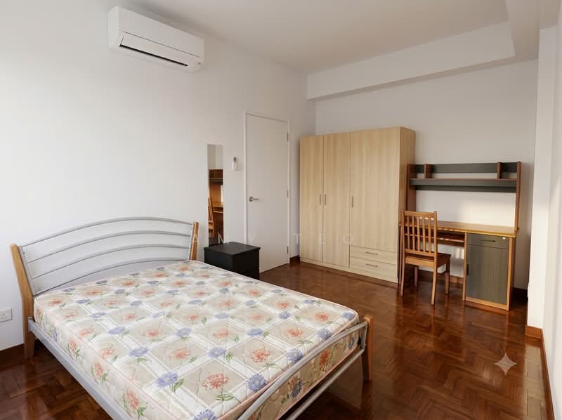 Azalea Park Condo, 14 Flora Road, 3 Bedrooms, 1,335 sqft, Condominium For Rent, by Amy Teo, 21354895 - PropertyGuru.com.sg