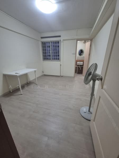 570 Ang Mo Kio Avenue 3, 570 Ang Mo Kio Avenue 3, Room Rental, 250 sqft, HDB Flat For Rent, by Adrian Hui 许光兴, 21359027 - PropertyGuru.com.sg