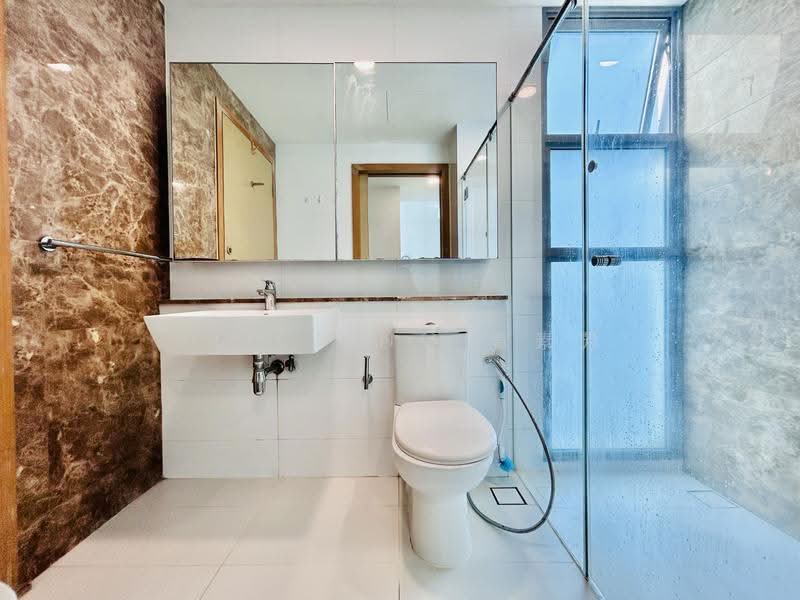 Eight Courtyards, 14 Canberra Drive, Sembawang / Yishun, 2 Bedrooms, 750 sqft, Condominium For Rent, by Alice Ng 黄素芳, 21360920 - Bathroom - PropertyGuru.com.sg