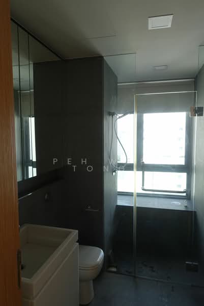 Gilstead TWO, 2 Gilstead Road, 2 Bedrooms, 775 sqft, Apartment For Rent, by Peh Wee Tong, 21361439 - PropertyGuru.com.sg