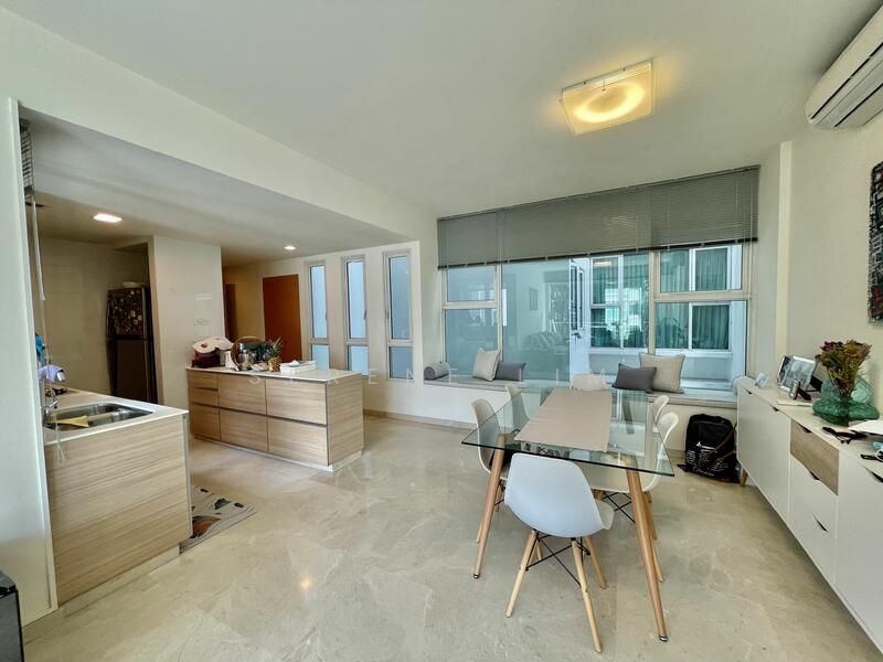 Parc Emily, 5 Mount Emily Road, 2 Bedrooms, 1,001 sqft, Condominium For Sale, by Serene Lim, 21362225 - PropertyGuru.com.sg