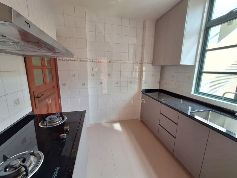Hillview Heights, 27 Hillview Avenue, 3 Bedrooms, 1,270 sqft, Condominium For Rent, by Melissa Ng S L, 21363794 - PropertyGuru.com.sg
