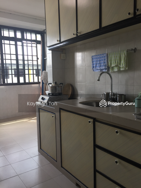 Neat and Clean Kitchen 