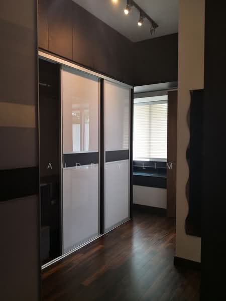 Jardin, 966 Dunearn Road, 4 Bedrooms, 1,776 sqft, Condominium For Rent, by Audrey Lim, 21365498 - Converted 1 bedroom into Wardrobe - PropertyGuru.com.sg
