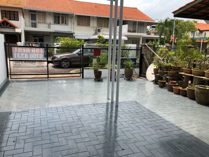 Seaside Park, Jalan Selendang Delima, 4 Bedrooms, 2,300 sqft, Terraced House For Rent, by Derick Foo, 21365547 - PropertyGuru.com.sg
