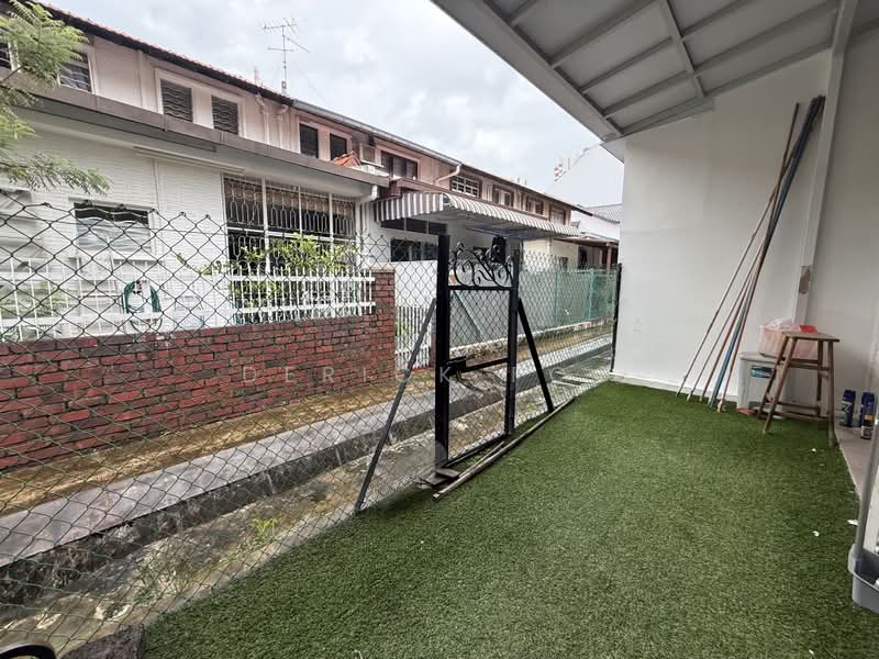 Seaside Park, Jalan Selendang Delima, 4 Bedrooms, 2,300 sqft, Terraced House For Rent, by Derick Foo, 21365547 - PropertyGuru.com.sg