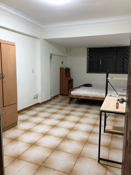 Spacious Common Room