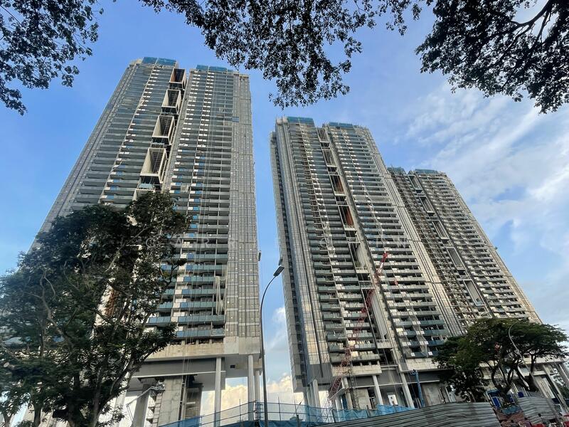 Stirling Residences condo queenstown singapore nanshan and logan developers