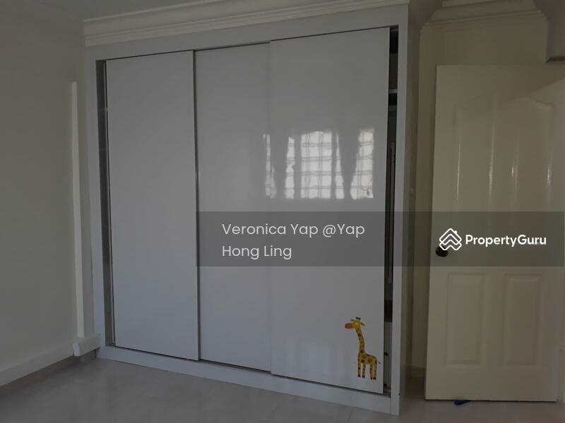 For Rent - 248 Jurong East Street 24