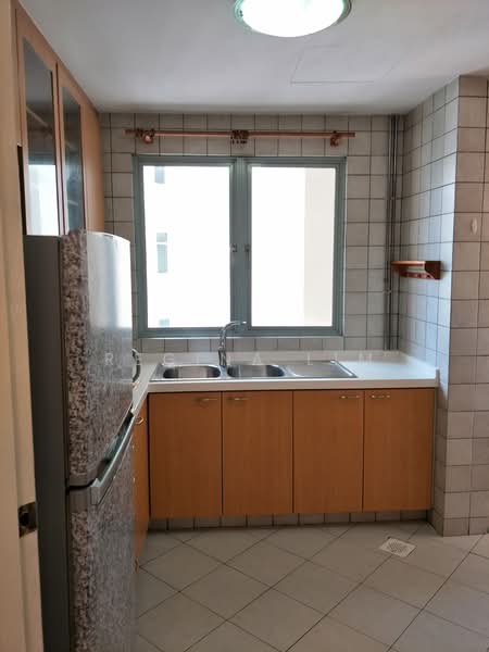 The Makena, 125 Meyer Road, 3 Bedrooms, 1,163 sqft, Condominium For Rent, by Regina Lim, 21379958 - PropertyGuru.com.sg