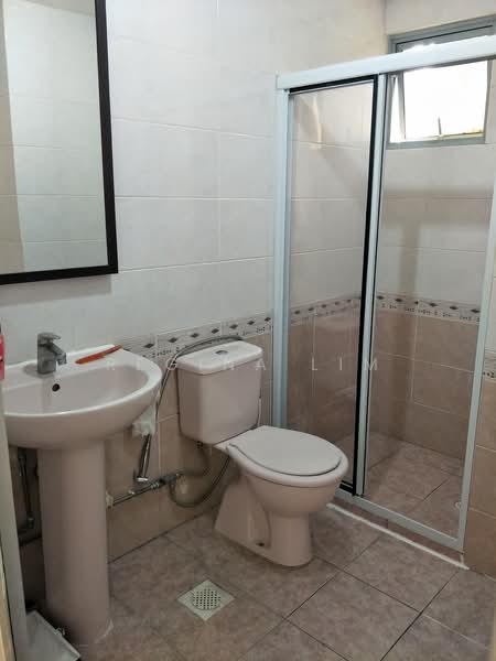 The Makena, 125 Meyer Road, 3 Bedrooms, 1,163 sqft, Condominium For Rent, by Regina Lim, 21379958 - PropertyGuru.com.sg