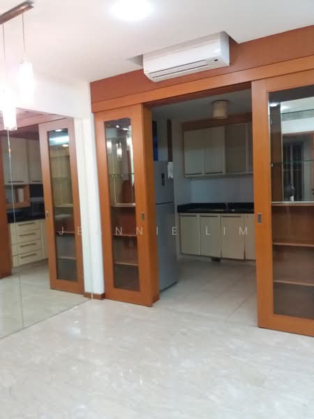 Lilydale, 550 Yishun Ave 6, 3 Bedrooms, 1,195 sqft, Condominium For Rent, by Jeannie Lim, 21381103 - Dining Area - PropertyGuru.com.sg