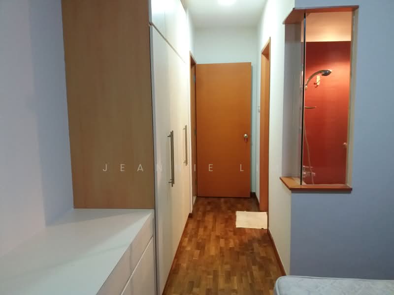 Lilydale, 550 Yishun Ave 6, 3 Bedrooms, 1,195 sqft, Condominium For Rent, by Jeannie Lim, 21381103 - Master Bedroom with Built In Wardrobe - PropertyGuru.com.sg