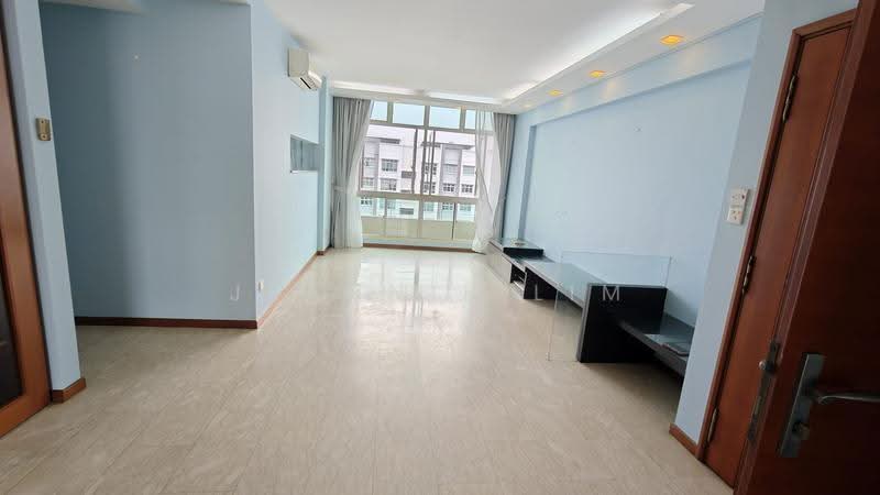 Lilydale, 550 Yishun Ave 6, Sembawang / Yishun, 3 Bedrooms, 1,195 sqft, Condominium For Rent, by Jeannie Lim, 21381103 - Living Room - PropertyGuru.com.sg
