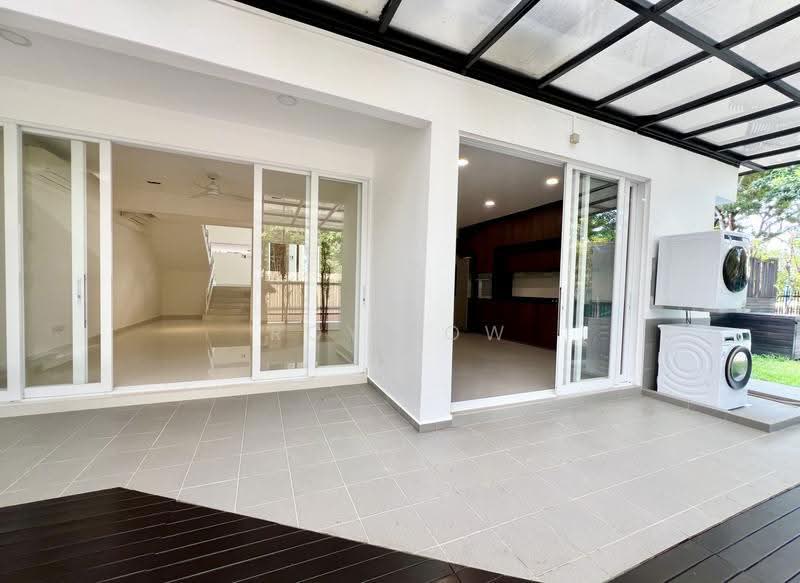 Garden View Estate, Conway Circle, Hougang / Punggol / Sengkang, 5 Bedrooms, 3,788 sqft, Semi-Detached House For Rent, by Roy Low, 21381463 - Kitchen - PropertyGuru.com.sg
