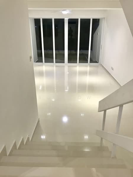 Garden View Estate, Conway Circle, 5 Bedrooms, 3,788 sqft, Semi-Detached House For Rent, by Roy Low, 21381463 - PropertyGuru.com.sg