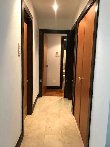 Regent Heights, 52 Bukit Batok East Avenue 5, 2 Bedrooms, 1,023 sqft, Condominium For Rent, by Karen Tse, 21388205 - Walkway - PropertyGuru.com.sg