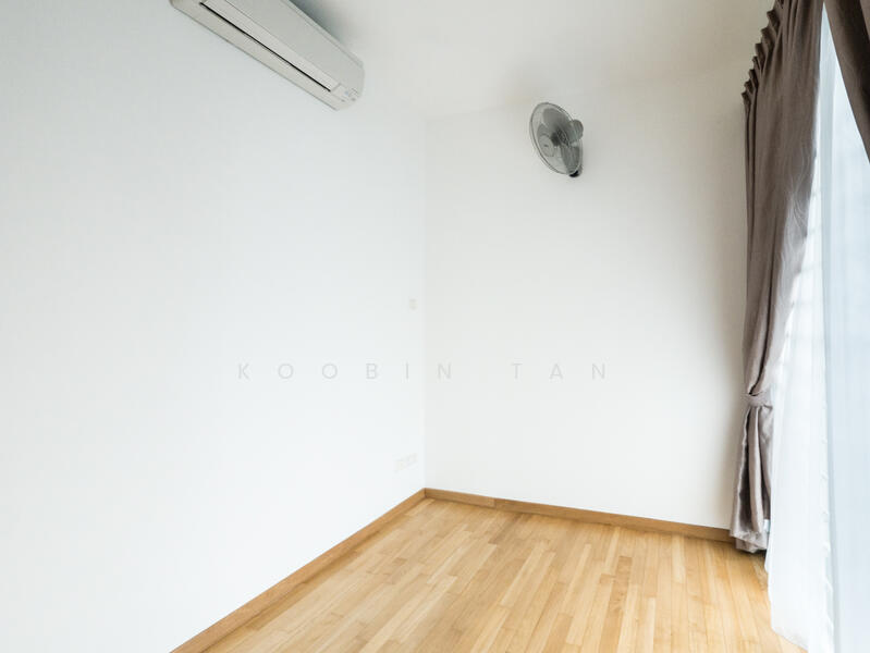 Master Bedroom - Study Corner