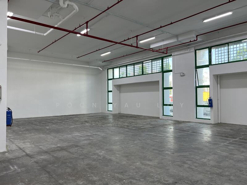 Pantech Resident Agent ☑️☑️☑️ Grd & Upp flr 1109/ 1711 /2250 / 3638 sf, PANTECH RESIDENT AGENT. GROUND / UPPER Floor, Buona Vista / West Coast / Clementi New Town, 3,638 sqft, Factory / Workshop (B2) For Sale, by Poon Yau Loy, 21391285 - CommercialGuru.com.sg