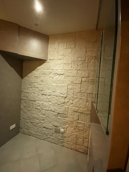 Excelsior Hotel, 5 Coleman Street, City Hall / Clarke Quay, 484 sqft, Mall Shop For Rent, by Abram Lee, 21395161 - Office with cabinet and shelves - CommercialGuru.com.sg