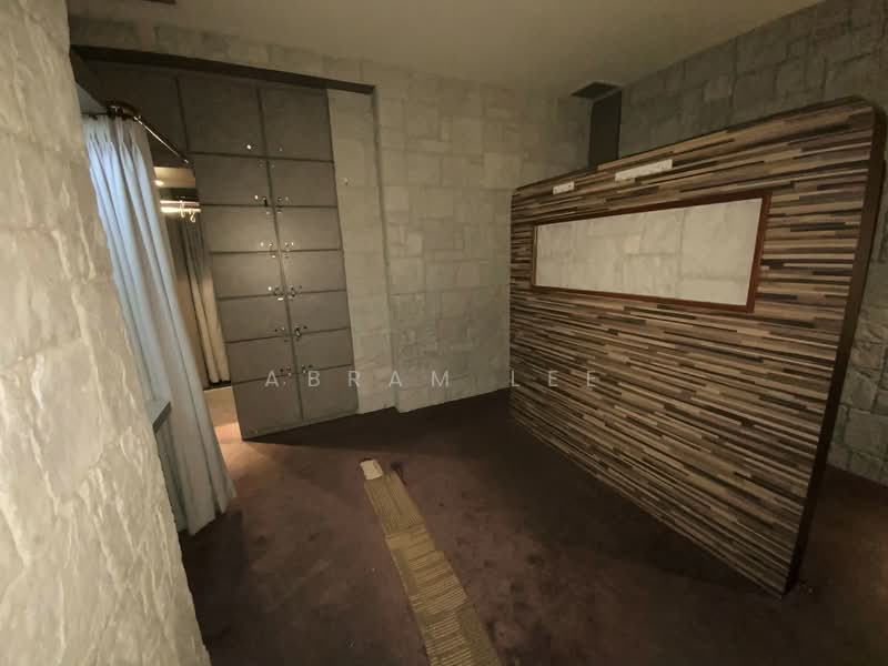 Excelsior Hotel, 5 Coleman Street, City Hall / Clarke Quay, 484 sqft, Mall Shop For Rent, by Abram Lee, 21395161 - Another treatment room - CommercialGuru.com.sg