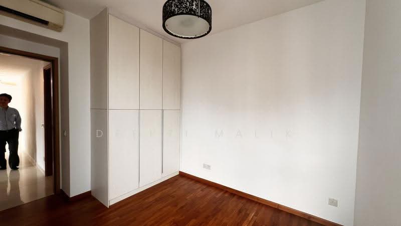 The Metropolitan Condominium, 8 Alexandra View, Alexandra / Commonwealth, 3 Bedrooms, 1,399 sqft, Condominium For Rent, by Deepti Malik, 21398015 - PropertyGuru.com.sg
