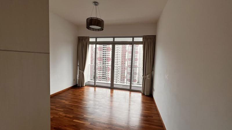 The Metropolitan Condominium, 8 Alexandra View, Alexandra / Commonwealth, 3 Bedrooms, 1,399 sqft, Condominium For Rent, by Deepti Malik, 21398015 - PropertyGuru.com.sg
