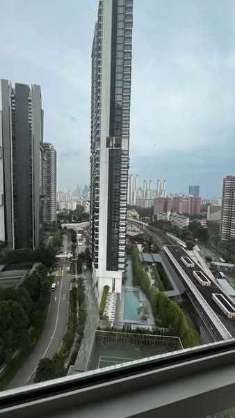 The Metropolitan Condominium, 8 Alexandra View, Alexandra / Commonwealth, 3 Bedrooms, 1,399 sqft, Condominium For Rent, by Deepti Malik, 21398015 - PropertyGuru.com.sg