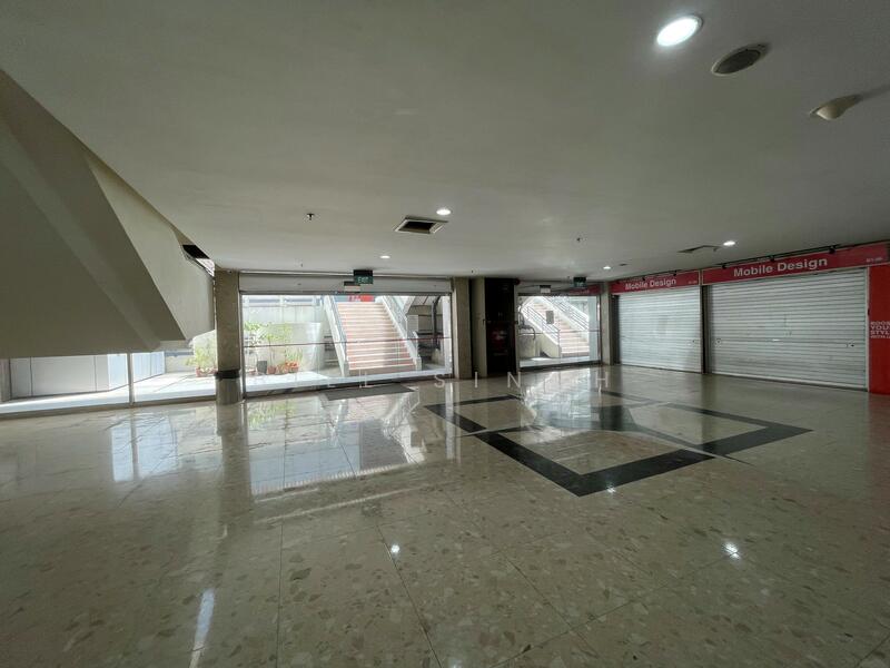 High Street Centre, 1 North Bridge Road, 625 sqft, Mall Shop For Sale, by Bill Singh, 21402274 - CommercialGuru.com.sg