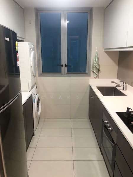 Q Bay Residences, 1 Tampines Street 86, 3 Bedrooms, 904 sqft, Condominium For Rent, by Richard Ho, 21404417 - Kitchen - PropertyGuru.com.sg