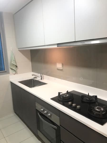 Q Bay Residences, 1 Tampines Street 86, 3 Bedrooms, 904 sqft, Condominium For Rent, by Richard Ho, 21404417 - Kitchen - PropertyGuru.com.sg