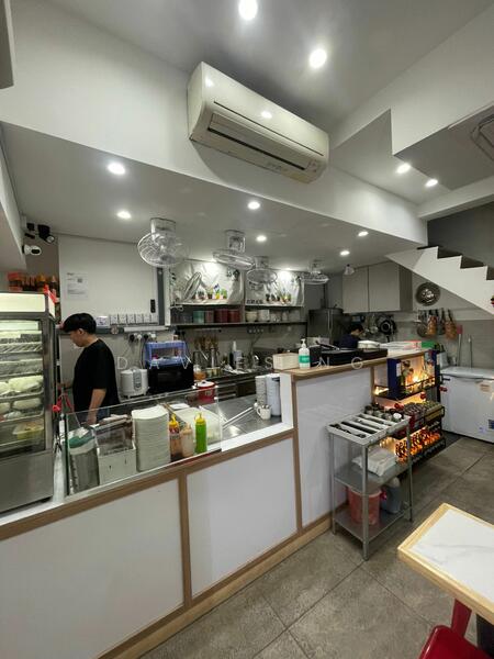 Fook Hai Building, 150 South Bridge Road, 689 sqft, Food & Beverage For Rent, by Davies Ng, 21406053 - CommercialGuru.com.sg