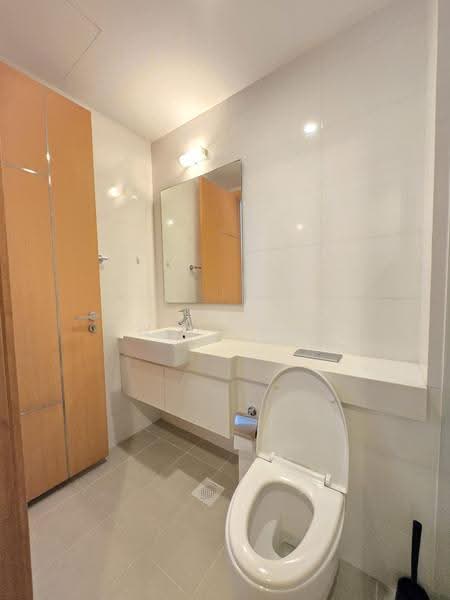 Buckley 18, 18 Buckley Road, Newton / Novena, 2 Bedrooms, 1,055 sqft, Apartment For Rent, by William Tan, 21411298 - Bathroom - PropertyGuru.com.sg