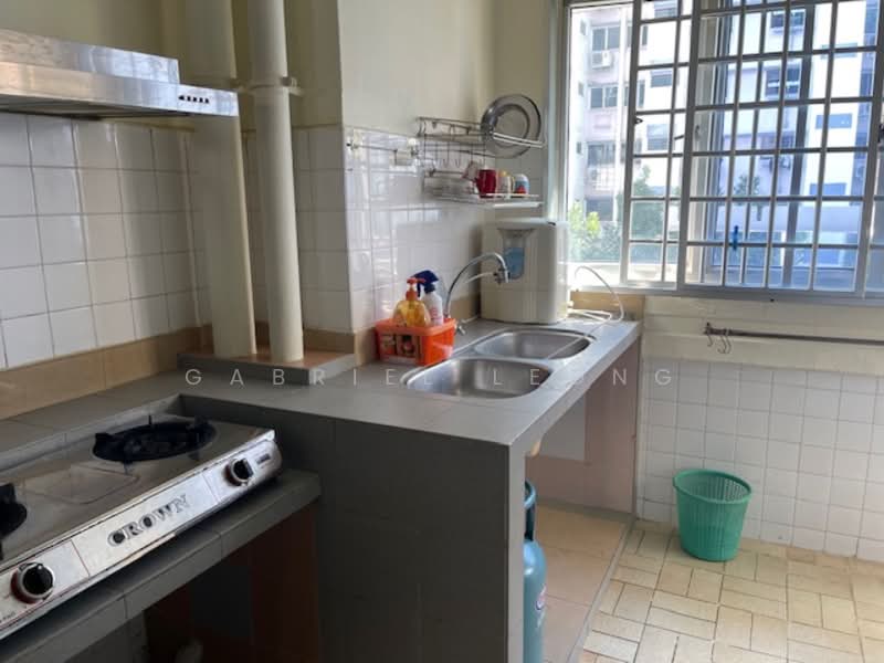 Blk 206 Bukit Batok Street 21, Bukit Batok Street 21, 2 Bedrooms, 786 sqft, HDB Flat For Rent, by Gabriel Leong, 21411380 - PropertyGuru.com.sg