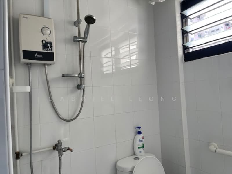 Blk 206 Bukit Batok Street 21, Bukit Batok Street 21, 2 Bedrooms, 786 sqft, HDB Flat For Rent, by Gabriel Leong, 21411380 - PropertyGuru.com.sg