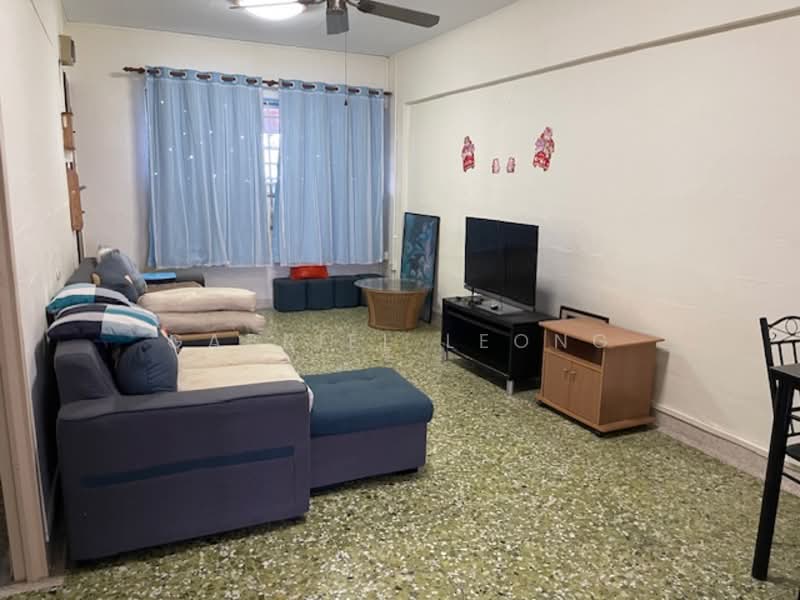 Blk 206 Bukit Batok Street 21, Bukit Batok Street 21, 2 Bedrooms, 786 sqft, HDB Flat For Rent, by Gabriel Leong, 21411380 - PropertyGuru.com.sg