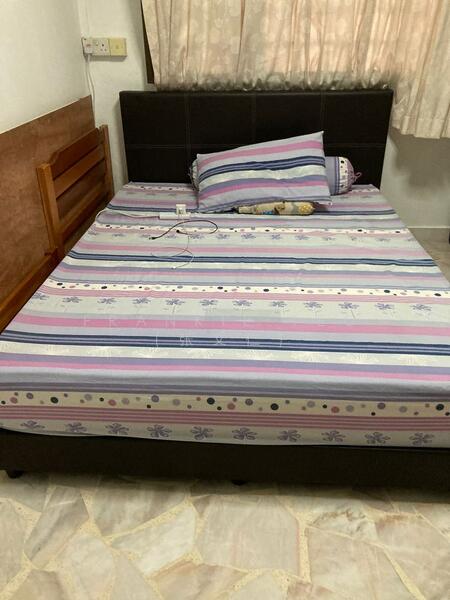 Blk 432